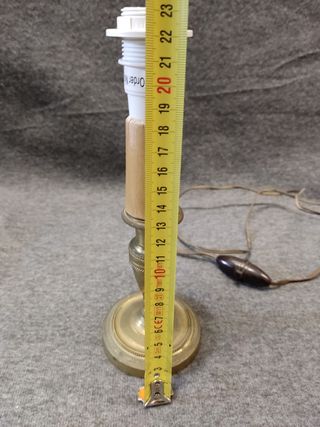 Pie de lámpara de mesa