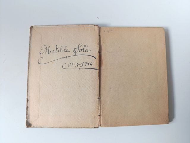 Libro guia de la mujer de 1913