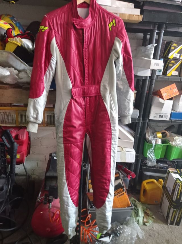 Mono ignífugo P1 Racewear talla Small