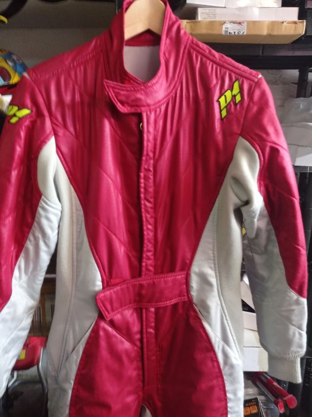 Mono ignífugo P1 Racewear talla Small