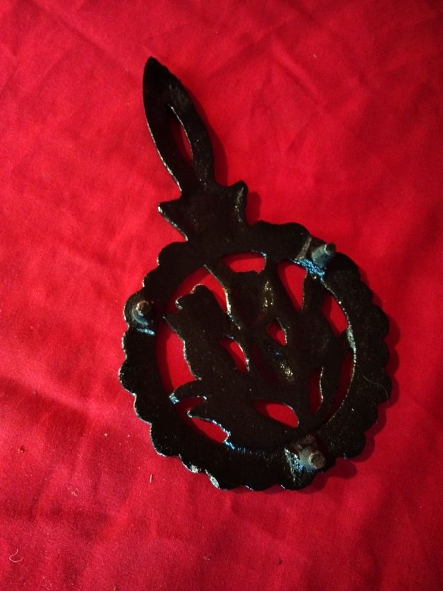 Piccolo poggia tegame in ghisa