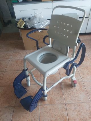 Silla de ducha y wc para invalidos