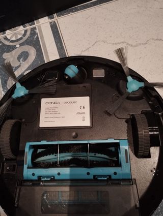 Robot aspirador conga