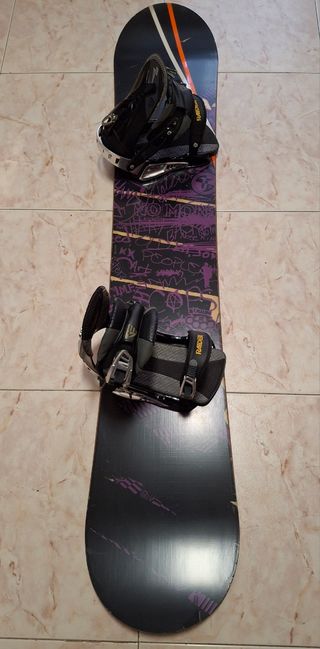 Snowboard Nitro T1 156 + fijaciones