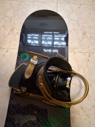 Snowboard Nitro T1 156 + fijaciones