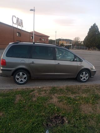 SEAT Alhambra 2004
