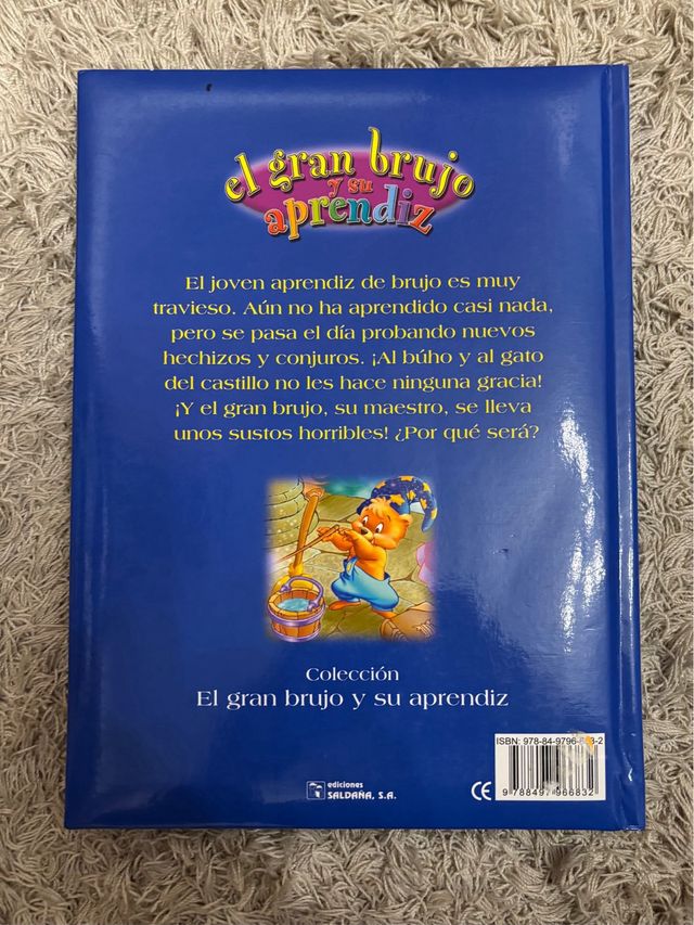 2 libros de Cuentos infantiles.