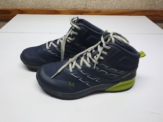 Botas montaña niño/a
