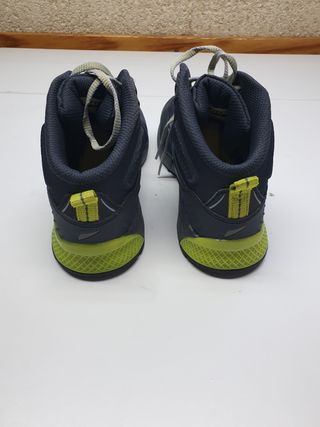 Botas montaña niño/a