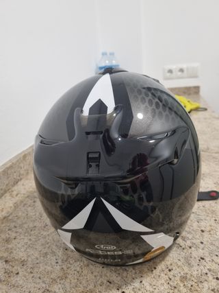 Casco Arai