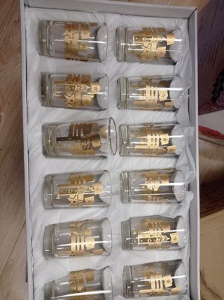 Vasos con bandera marroquí