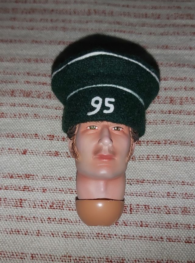 Gorro fusilero escala 1/6