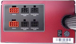 fuente alimentacion modular Aerocol StrikeX 1100