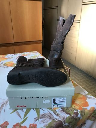 Stivale marrone donna numero 39