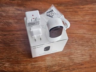Camara Arlo Essential Indoor.