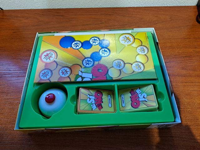 Juego de mesa ni si ni no
