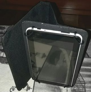 Botella de deporte NIKE y funda de tablet de 7"