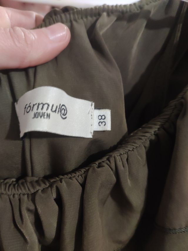 Vestido corto volante lateral verde