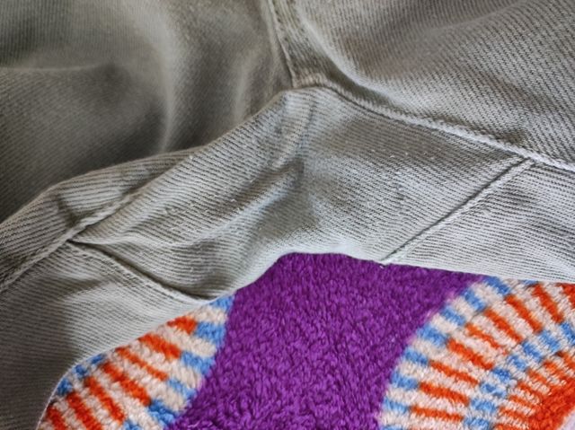 Pantalón verde caqui