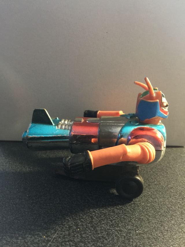 Gloizer X Bootleg Space Visitor Hong Kong Vintage