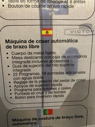 Maquina de coser voctoria 857