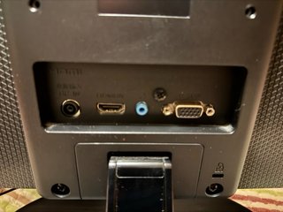 Monitor 24” LG 24M38HB