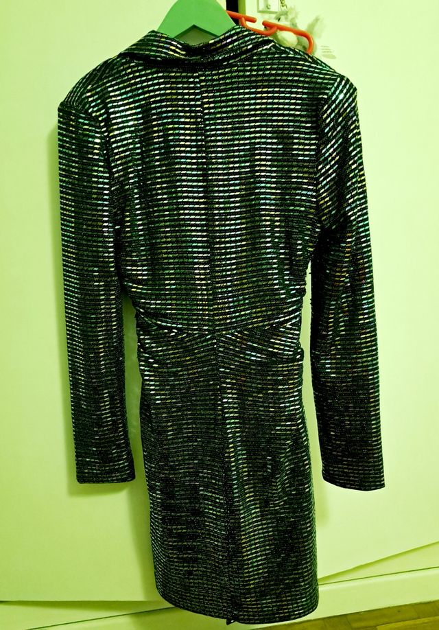 Vestido fiesta negro y cristalitos 