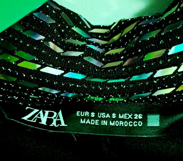 Vestido fiesta negro y cristalitos 