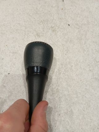 Pomo cambio Toyota Yaris P13