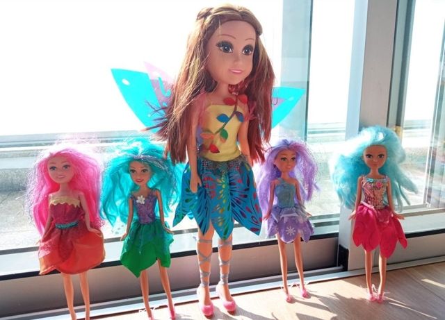 Bonecas Sparkle Girlz