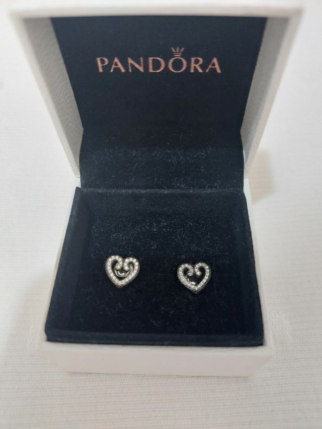 Pendientes Pandora corazon 