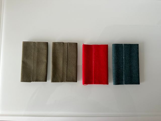 9 bracciali militari