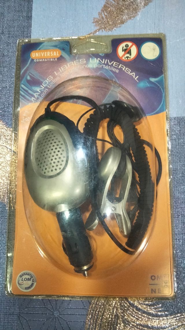 Manos libres universal antiguo