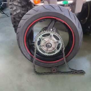 Rueda trasera CBR 600f4i