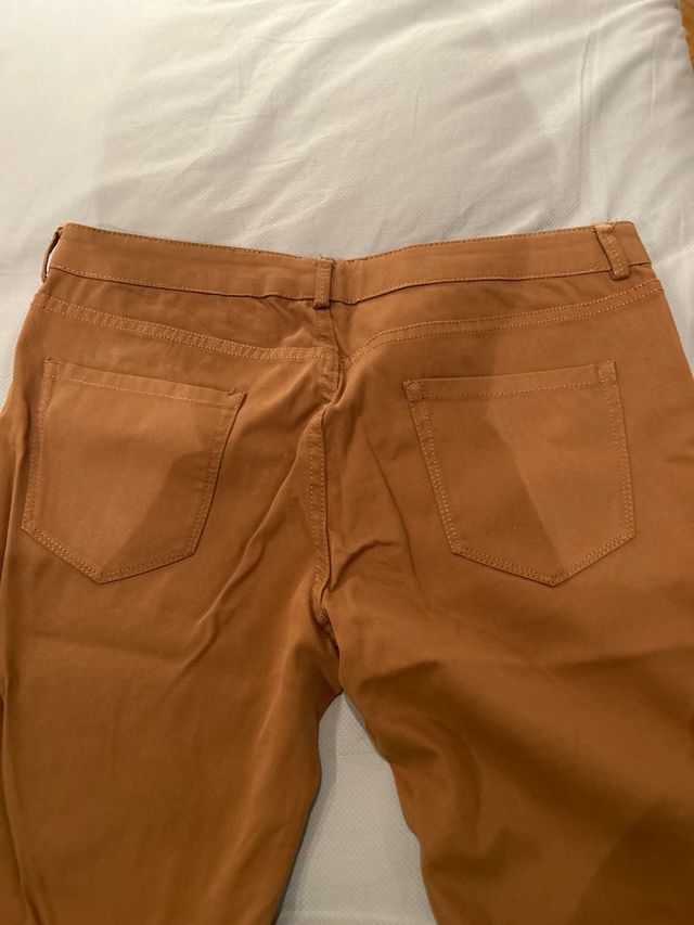 Pantalon beige Massimo Dutti