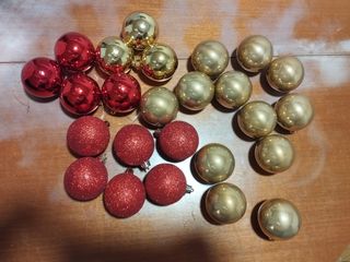 Árbol de Navidad con adornos