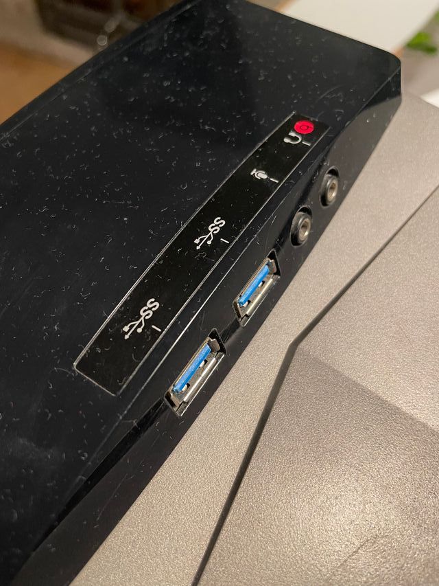 PC HP ENVY Phoenix 810 + pantalla ENVY 24 + extras