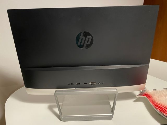 PC HP ENVY Phoenix 810 + pantalla ENVY 24 + extras