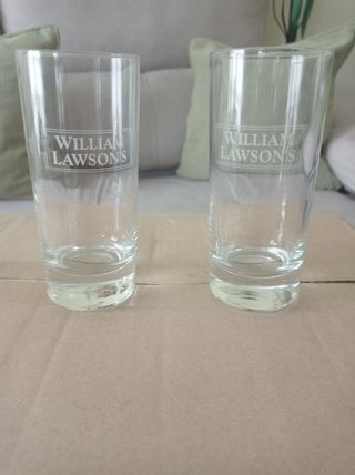 Doce vasos de whisky 