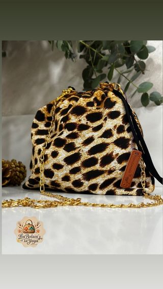 Bolso hecho a mano