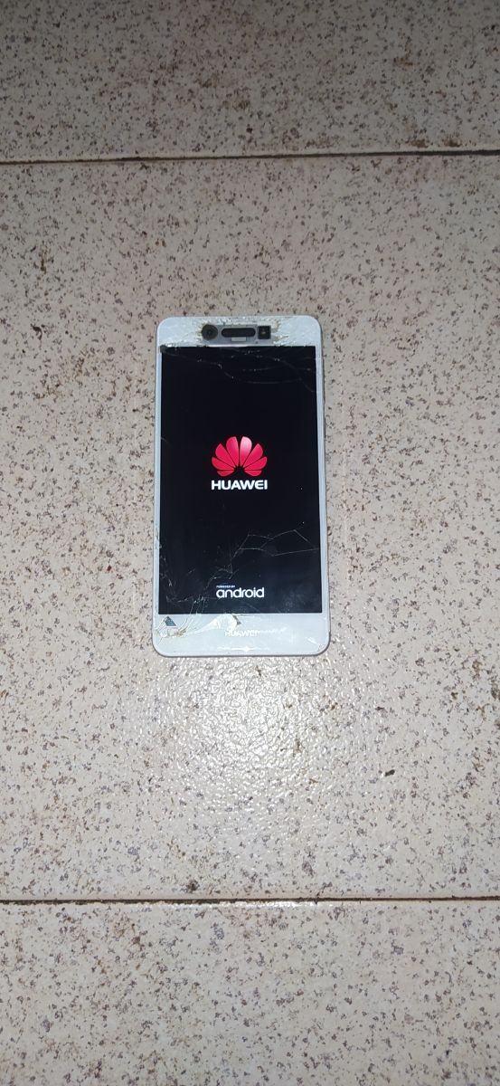 Movil para piezas...Huawei Enjoy 6s...