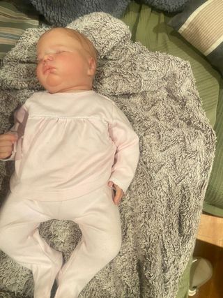 Muñeca bebe reborn 