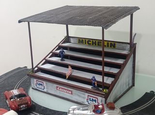 Diorama maqueta Scalextric grada