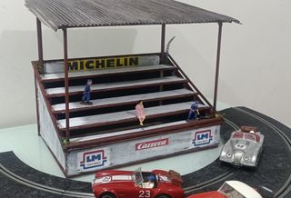 Diorama maqueta Scalextric grada