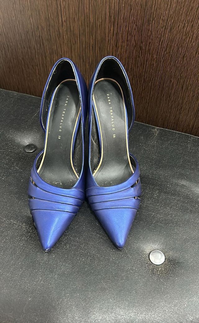 Tacón de Zara