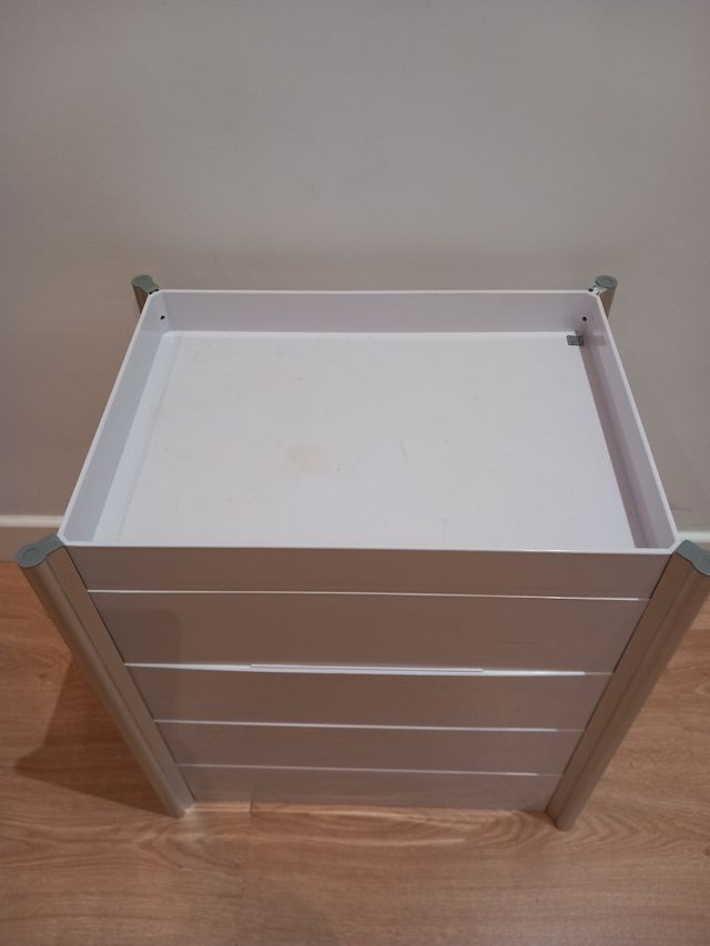 Comodino bianco Mesa