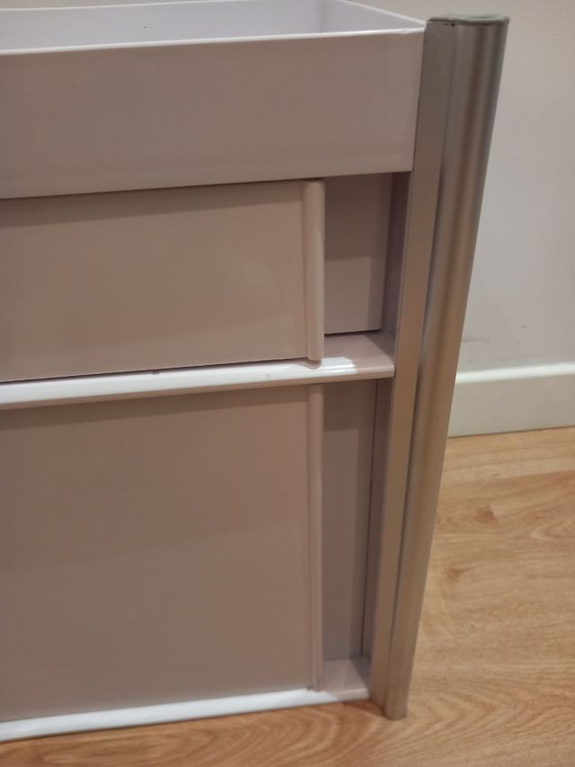 Comodino bianco Mesa