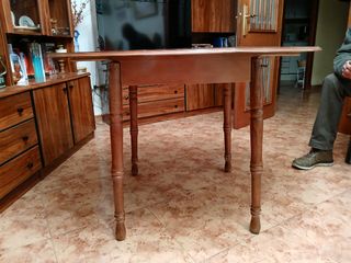 Mesa redonda extensible madera