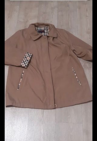 Gabardina mujer beige