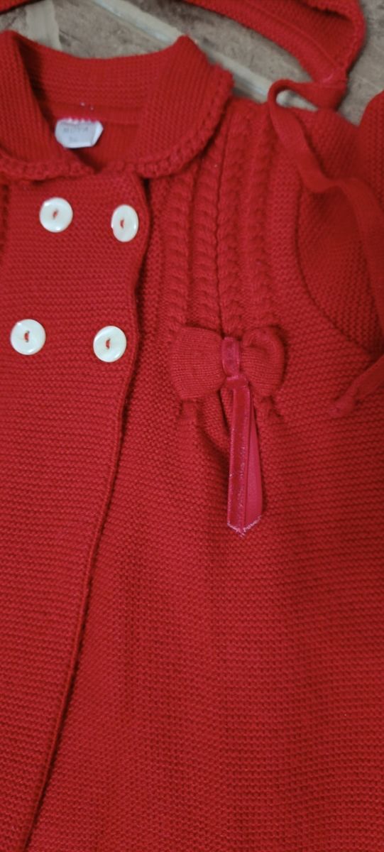 Abrigo con capota para bebe